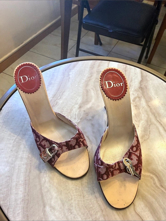 Dior Shoes - Dior by John Galliano Trotter Padlock & Key Mule Sandals Heels pink, and burgund